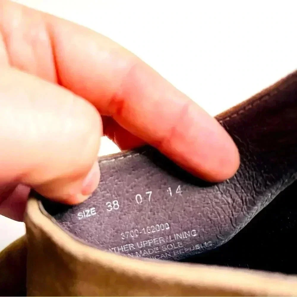 Dansko Bonita Ankle Boots - Picture 9 of 9